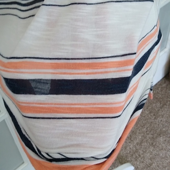 Splendid Tissue Striped Scoop Neck T-shirt - Picture 6 of 14